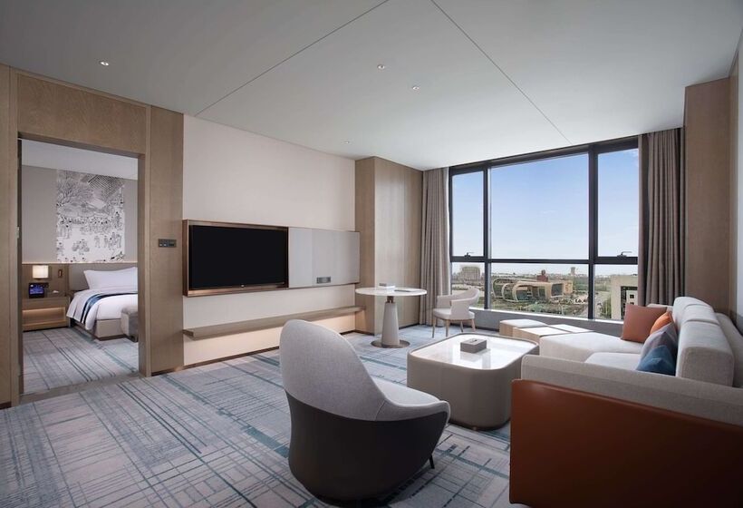 Hotel Wyndham Zhangshu