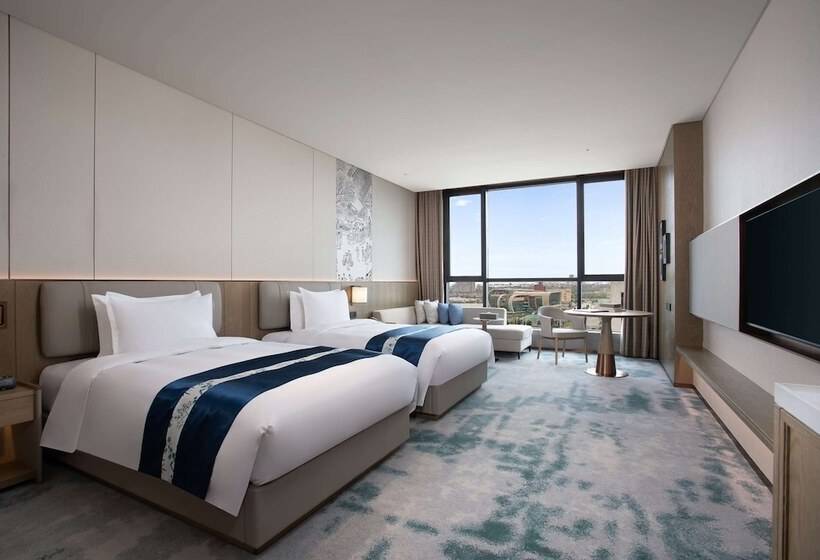 Hotel Wyndham Zhangshu