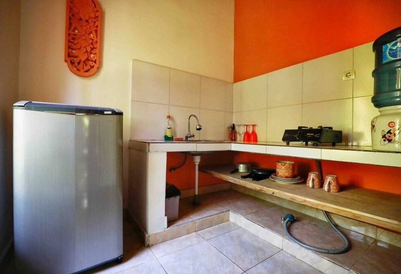 Kirana Homestay  Dusk Bungalow