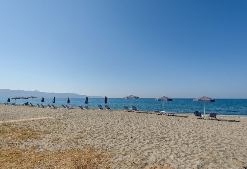 Kostakis Beach