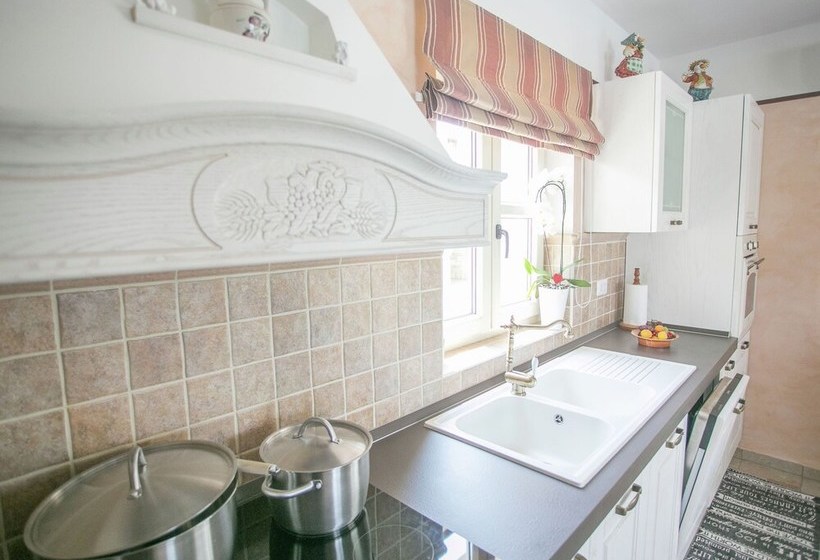 Luxury Villa With Private Pool And Panoramic View, Near Sveti Lovrec