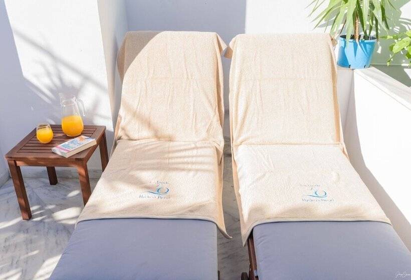 Orloff Legacy Suites Hydra