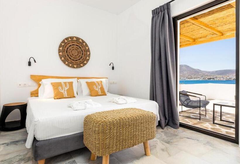 膳宿费 Omilos Beachfront House