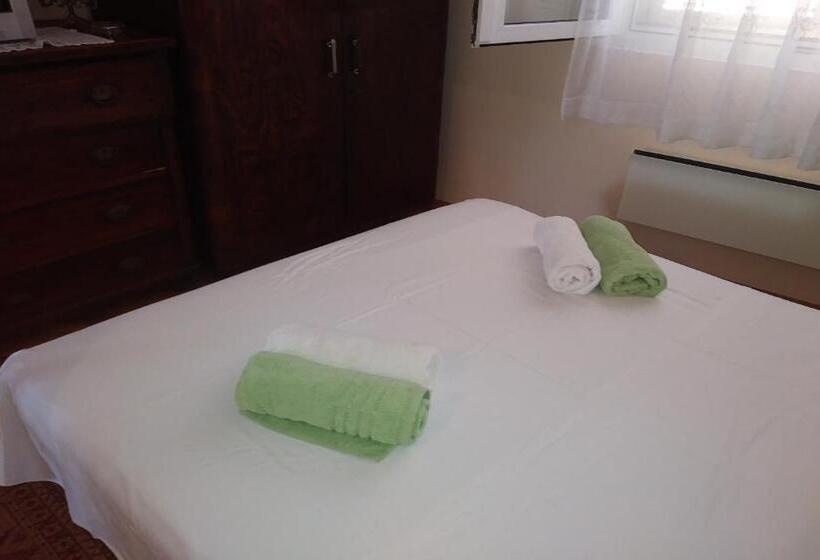 膳宿费 Rooms Brezak Lastovo