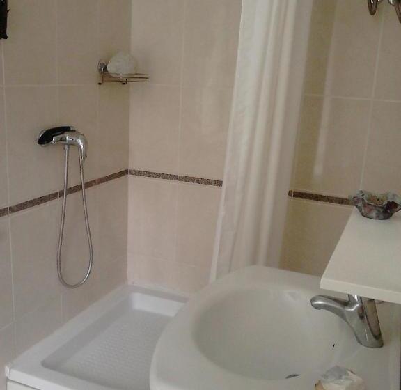 膳宿费 Rooms Brezak Lastovo