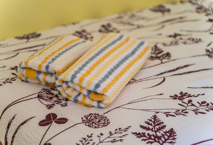 بنسيون Rooms Katja & Lara