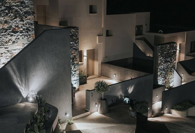 Pignolia Suites   Adults Only