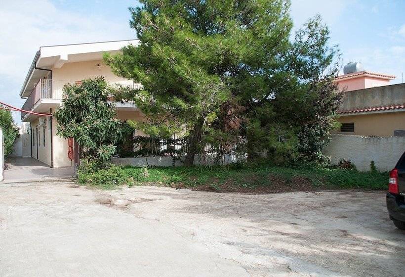 레지던스 Beautiful 1 Bed House In Avola