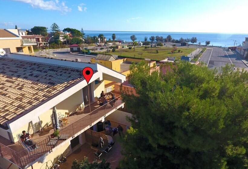 레지던스 Beautiful 1 Bed House In Avola