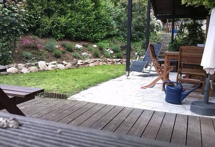 Резиденция Inviting 2 Bed House In Tignale