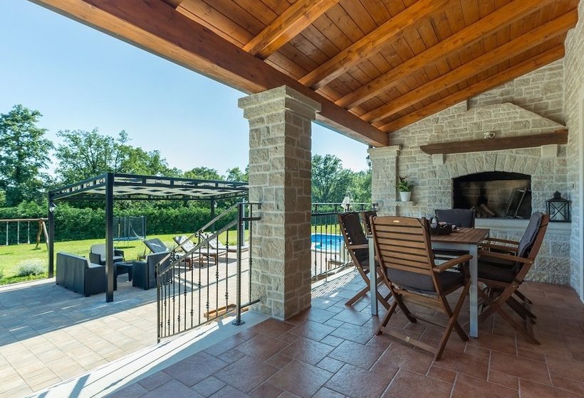 Villa With Private Pool In Istria, Quiet Location, Large Garden, Terrace, Bbq