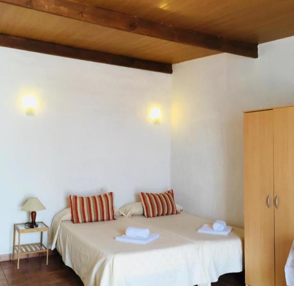 Apartamentos Y Habitaciones Villa Marina