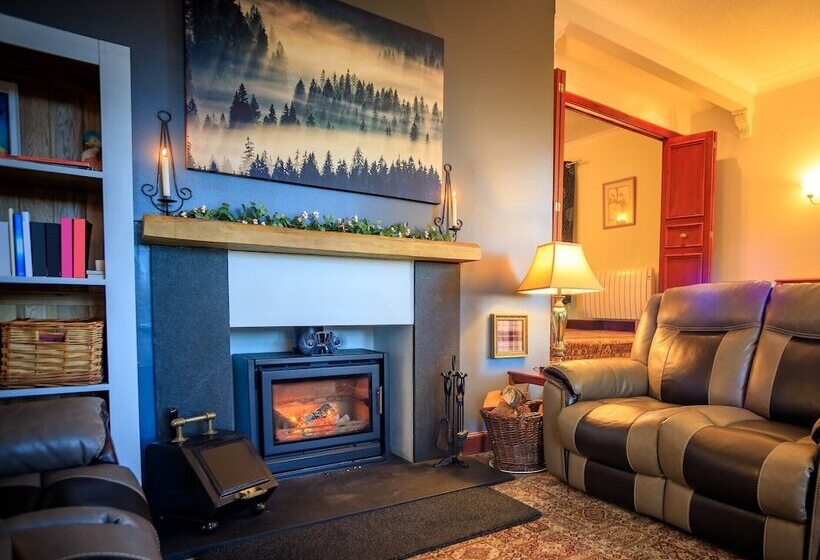 צימר Crubenbeg Country House