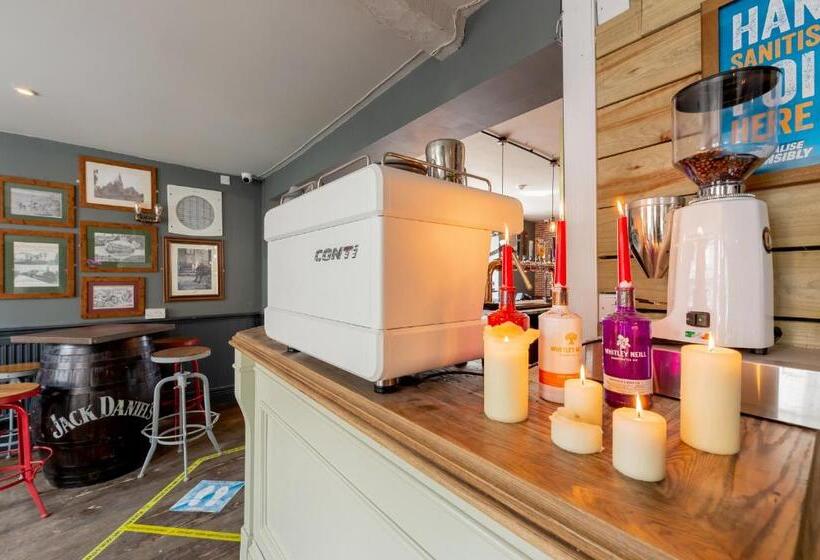 Bed and Breakfast The Lazy Pug