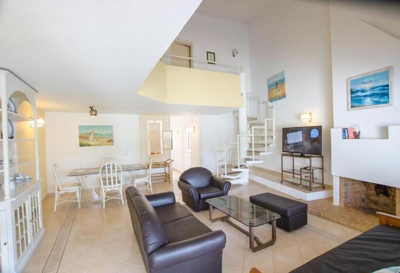 Capitalmoura Mouragolf Village