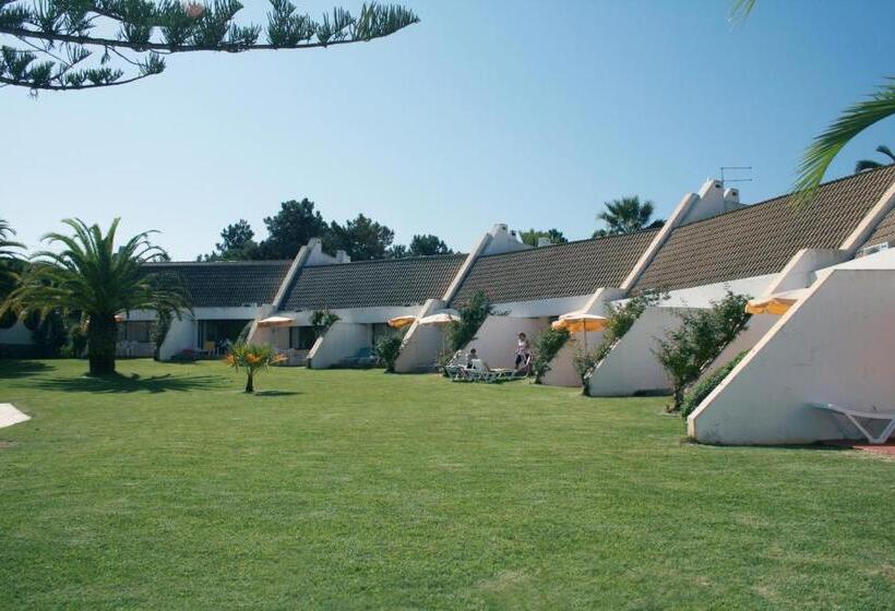 Capitalmoura Mouragolf Village