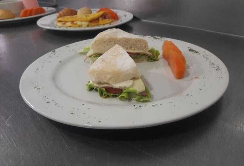 هتل Confort 80 Zona Rosa