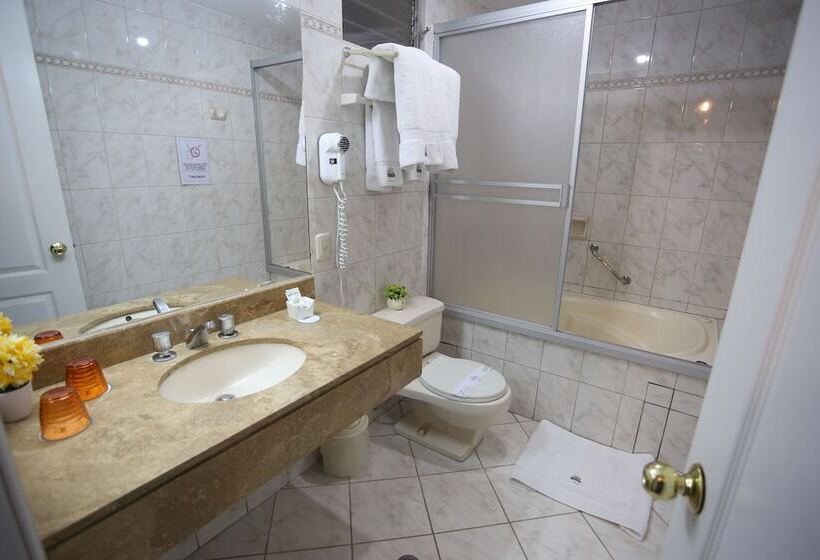 Хостел Plaza Mayor