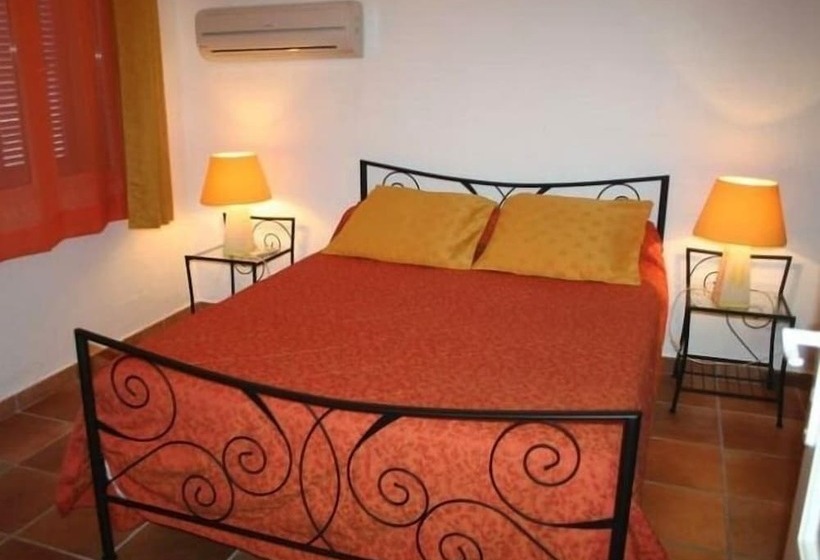 בית מלון כפרי A La Verte Campagne   Appartements / Gîtes