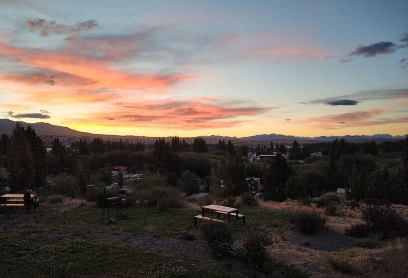 ホテル America Del Sur Calafate Hostel