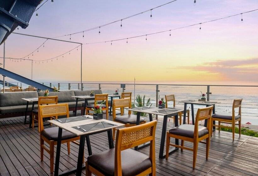 Отель Grand Seminyak Lifestyle Boutique Bali Resort