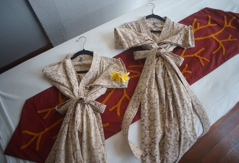 Отель Grand Seminyak Lifestyle Boutique Bali Resort