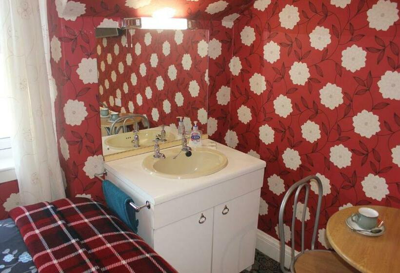 בית מלון כפרי Ardlair Guest House