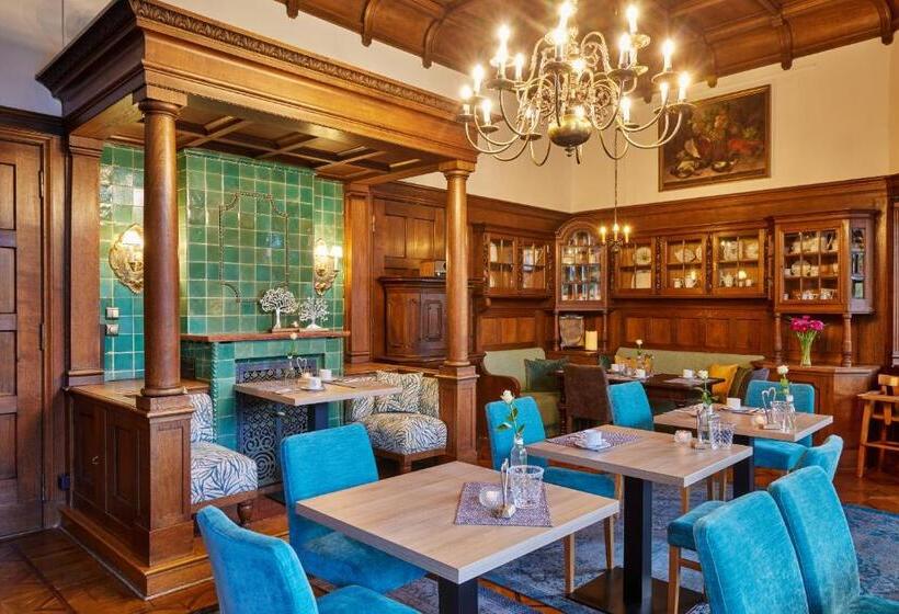 هتل Aschenbrenner