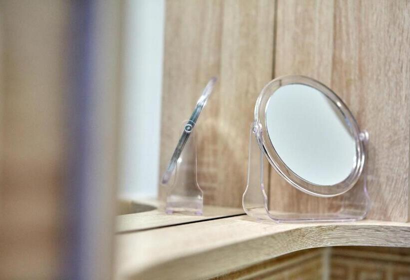 هتل Aschenbrenner