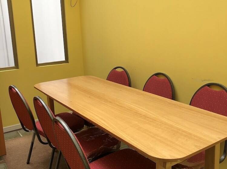 ホテル Ayelen Apart