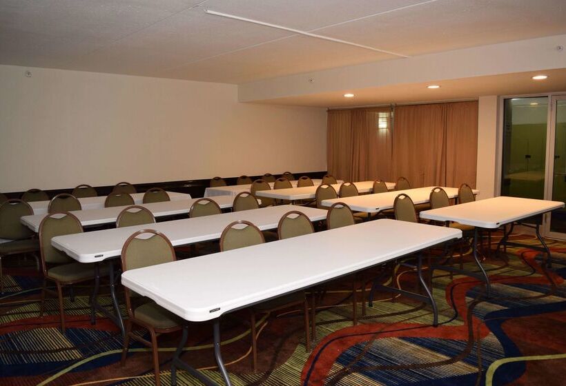 Hotel Baymont By Wyndham Addison