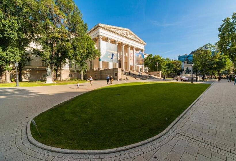 酒店 Budapest Museum Central