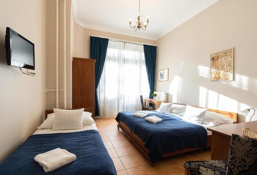 酒店 Budapest Panorama Central