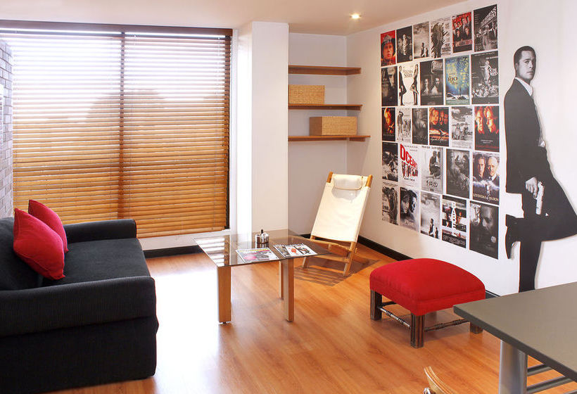 ホテル Celebrities Suites