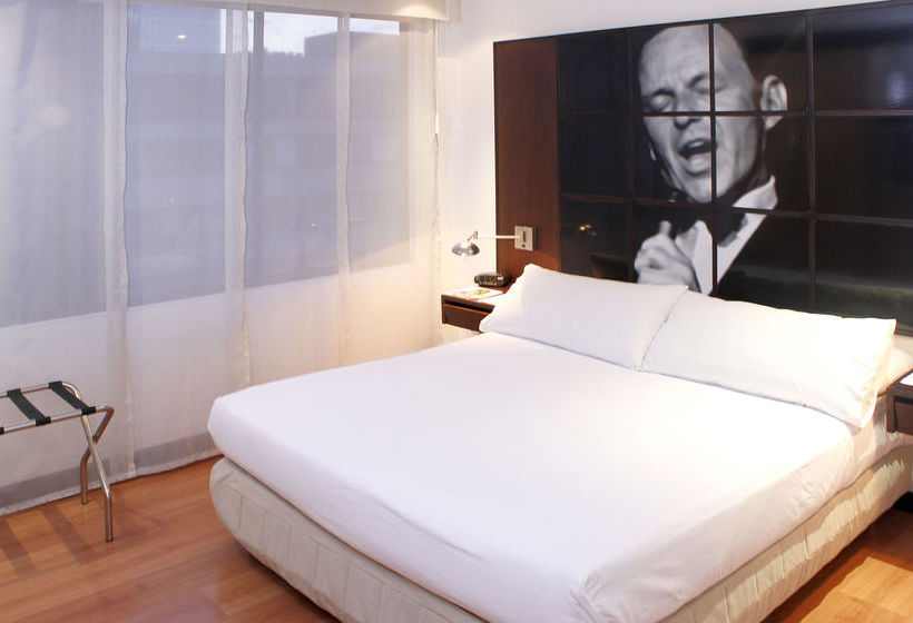 ホテル Celebrities Suites