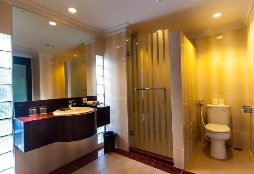 Champlung Mas Hotel Legian