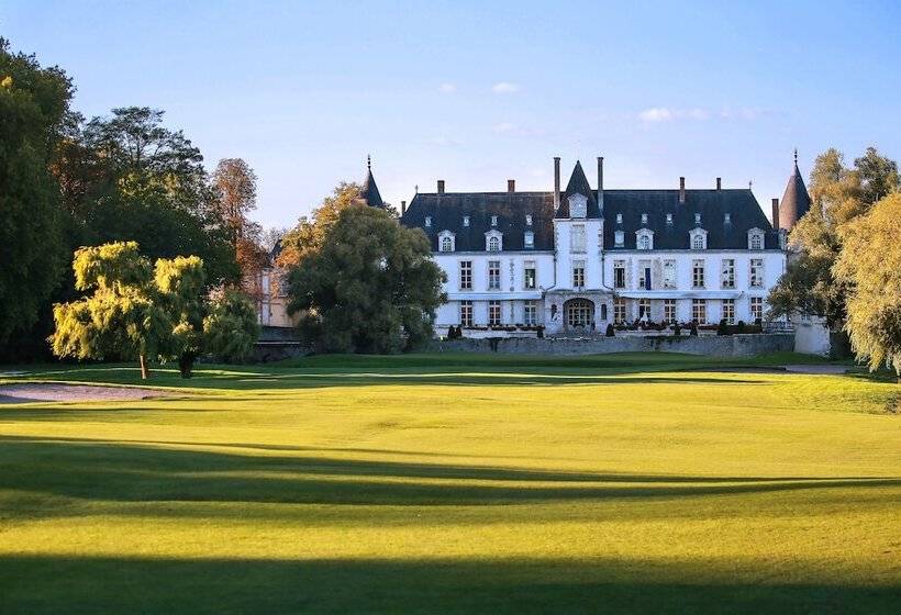 ホテル Château D Augerville Golf & Spa Resort