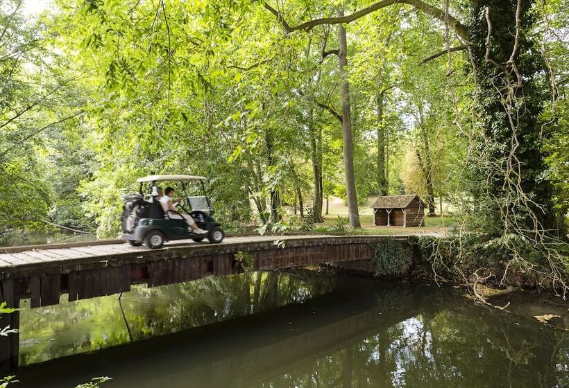 בית מלון כפרי Château D Augerville Golf & Spa Resort