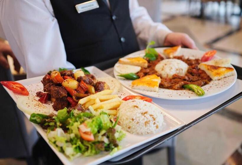 فندق Dedeman Sanliurfa