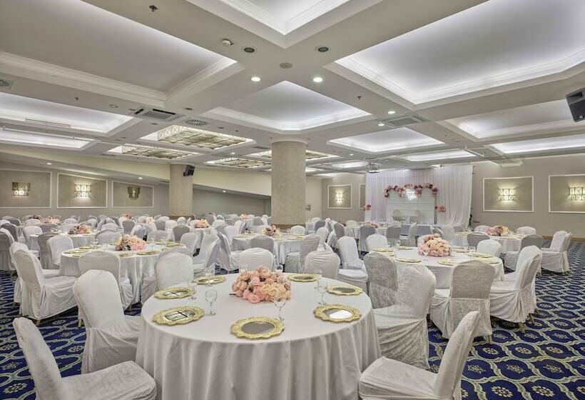 فندق Dedeman Sanliurfa