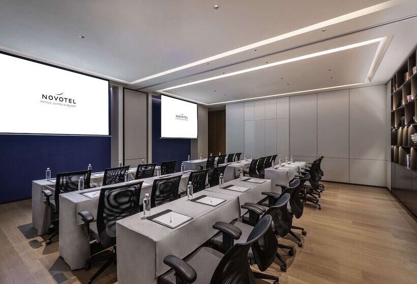 Novotel Shanghai Jingan