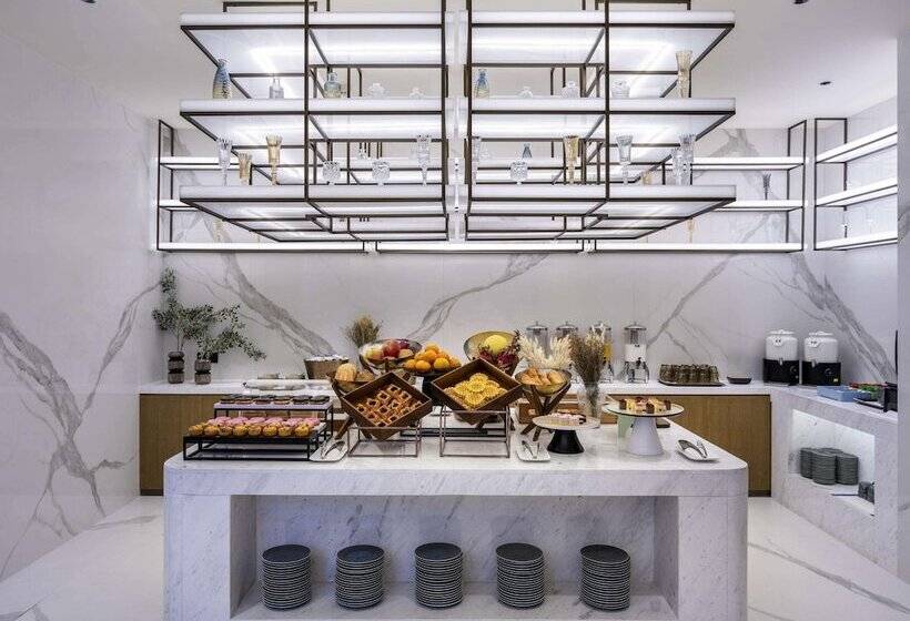 Novotel Shanghai Jingan