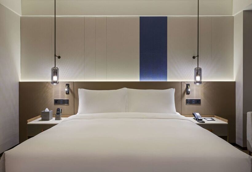 Novotel Shanghai Jingan