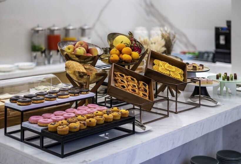 Novotel Shanghai Jingan