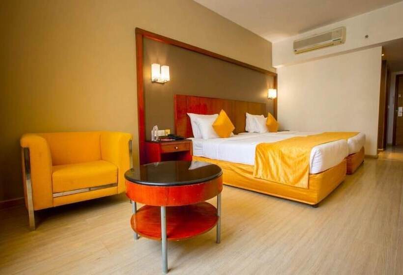 호텔 Featherlite Evoma