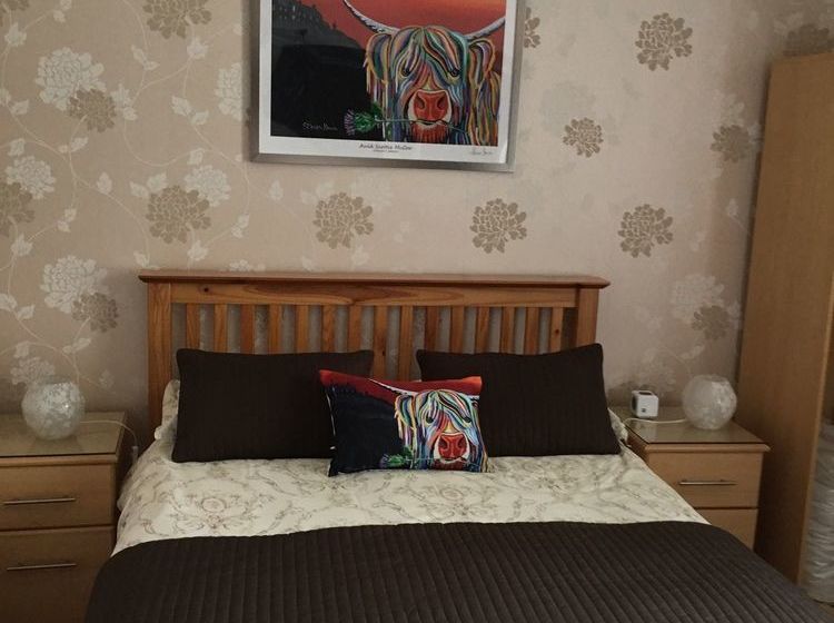 فندق Fernlea Guest House