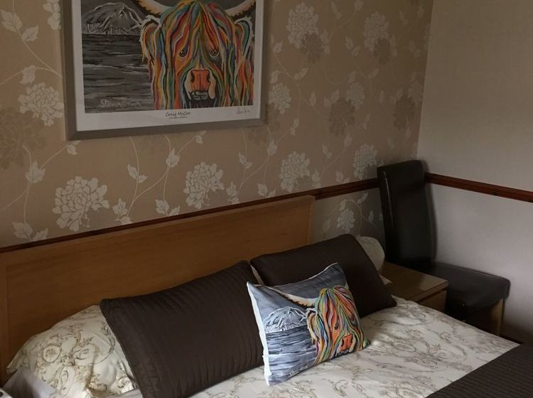 فندق Fernlea Guest House