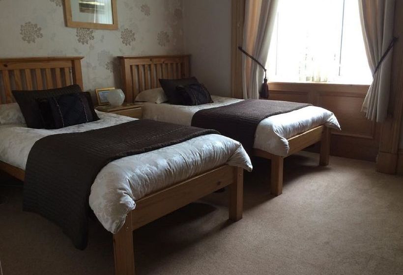 فندق Fernlea Guest House