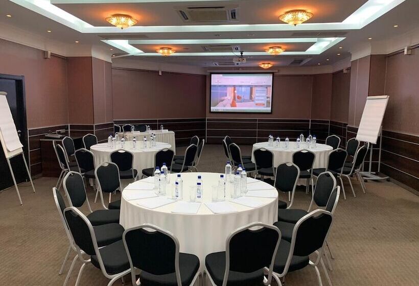 هتل Four Elements Perm