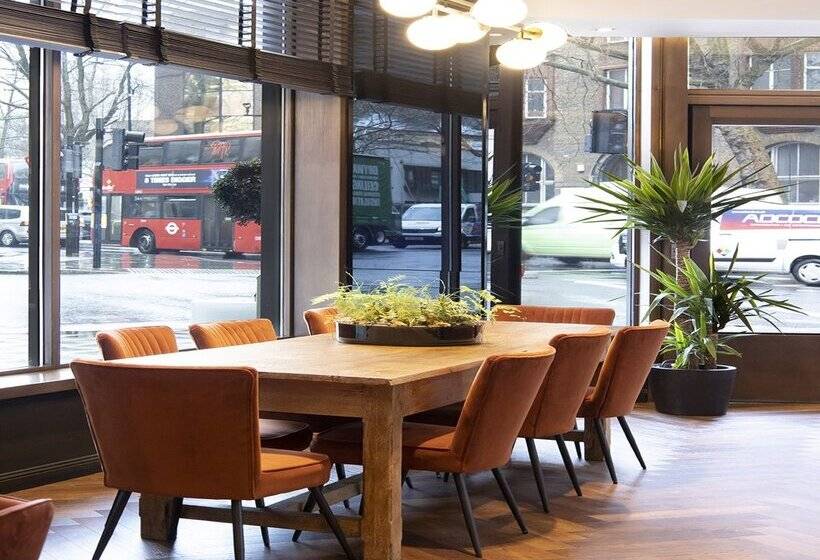 בית מלון כפרי H10 London Waterloo